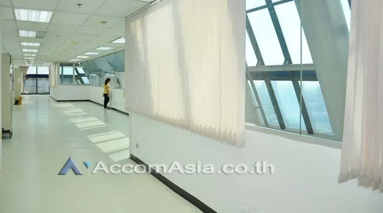 unit Office space For Rent in Sukhumvit, Bangkok  near MRT Sukhumvit - BTS Asok (AA10061)